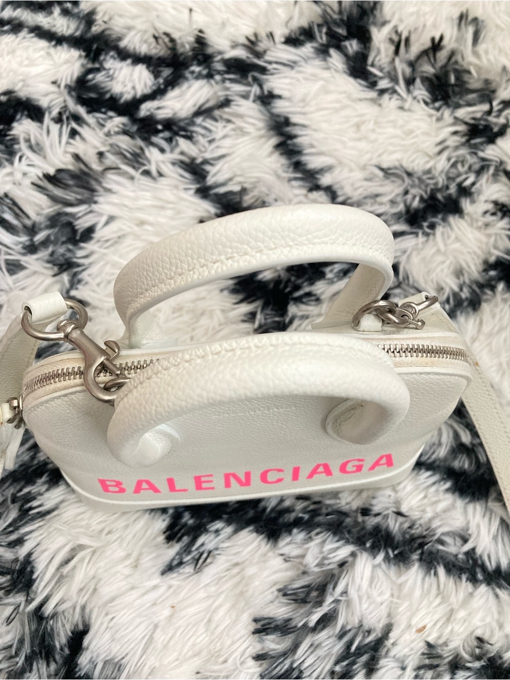Balenciaga Cream Leather Mini Top-Handle Bag with Pink Logo - Picture 12 of 13